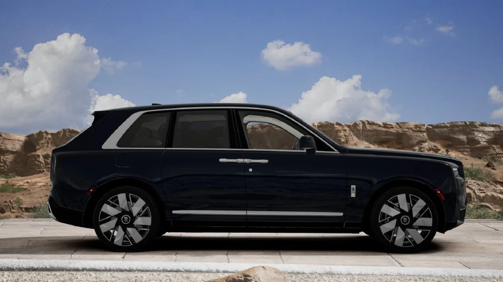 New 2027 Blue Rolls-Royce  image 2