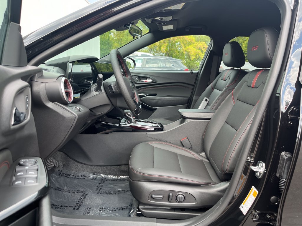 New 2026 Mosaic Black Metallic Chevrolet 2RS image 9