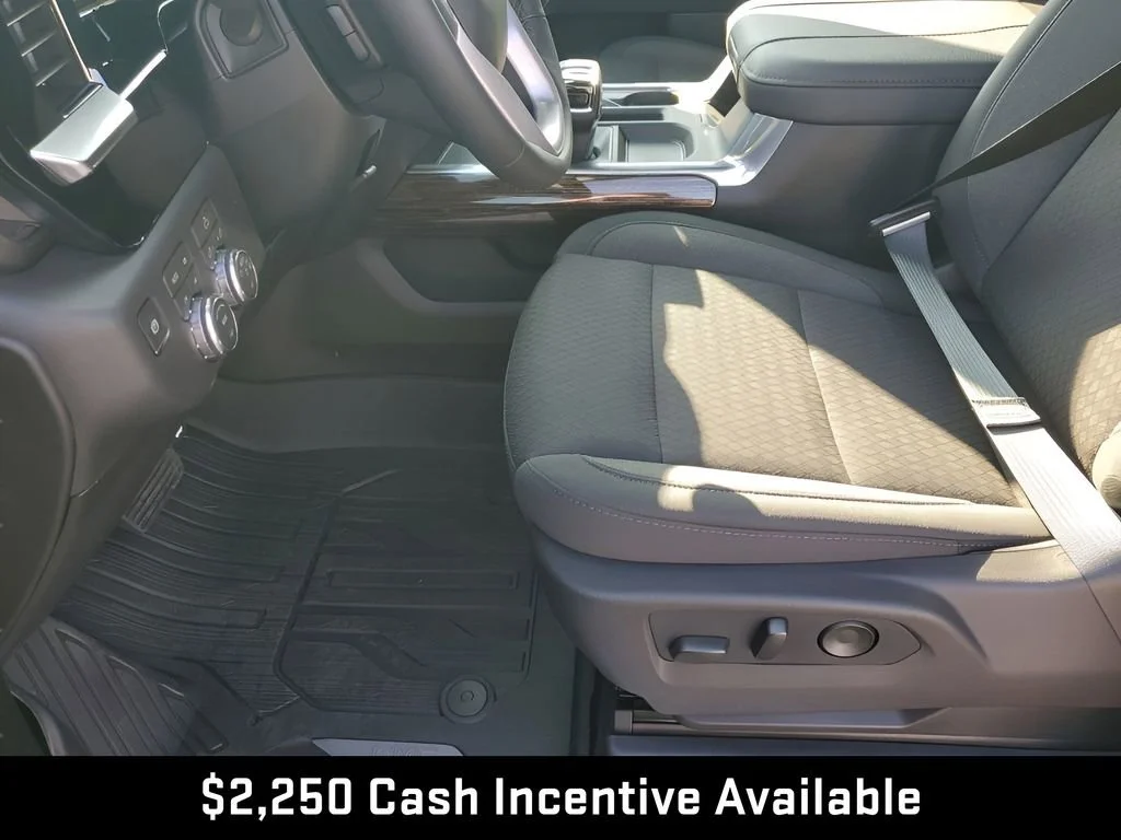 New 2026 Onyx Black GMC Elevation image 37