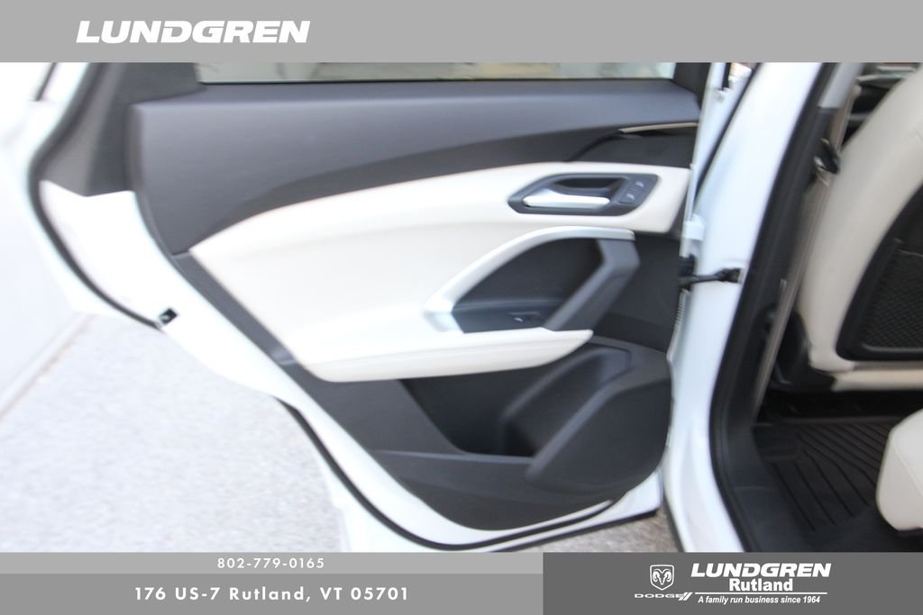 Used 2025 White Audi 2.0T Premium image 11