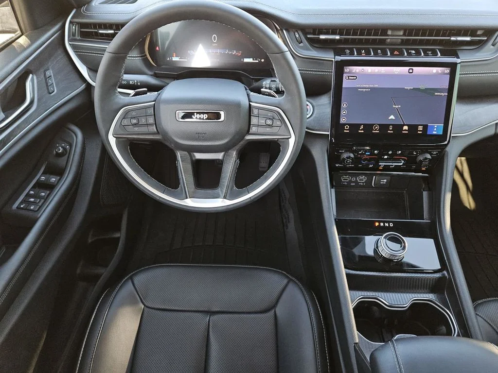 Used 2025 Black Jeep Limited image 24