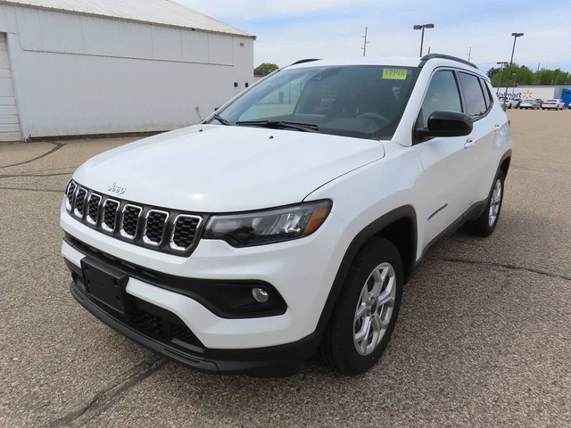 2025 Jeep Compass Latitude 4x4 4dr SUV