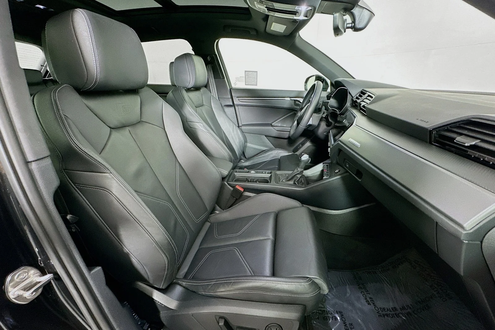 Used 2023 Mythos Black Metallic Audi S line Premium image 8
