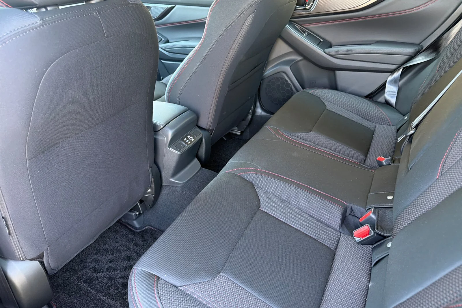New 2026 Ice Silver Metallic Subaru Premium image 12