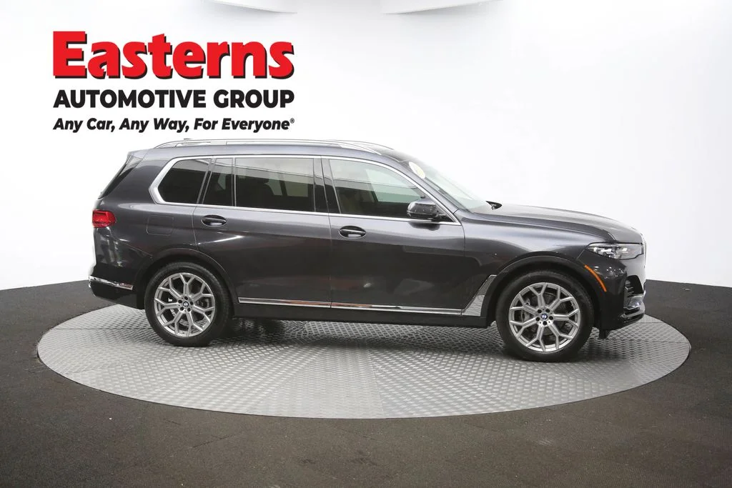 Used 2022 Gray BMW xDrive40i image 46