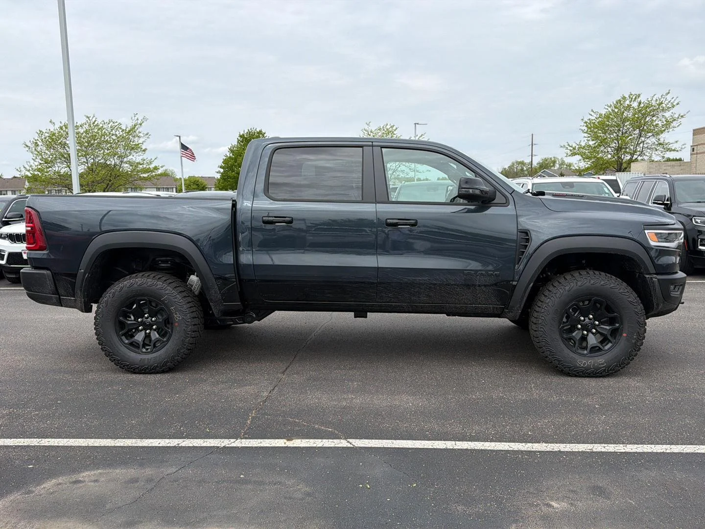 New 2026 Forged Blue Metallic Exterior Paint RAM RHO image 8