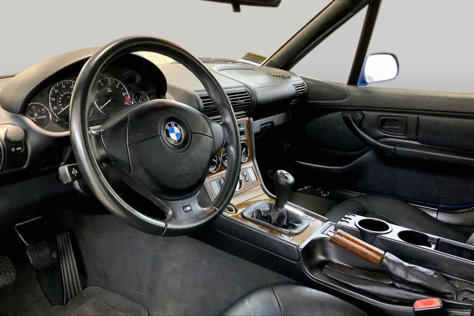 Used 2002 Topaz Blue Metallic BMW 2.5i image 17
