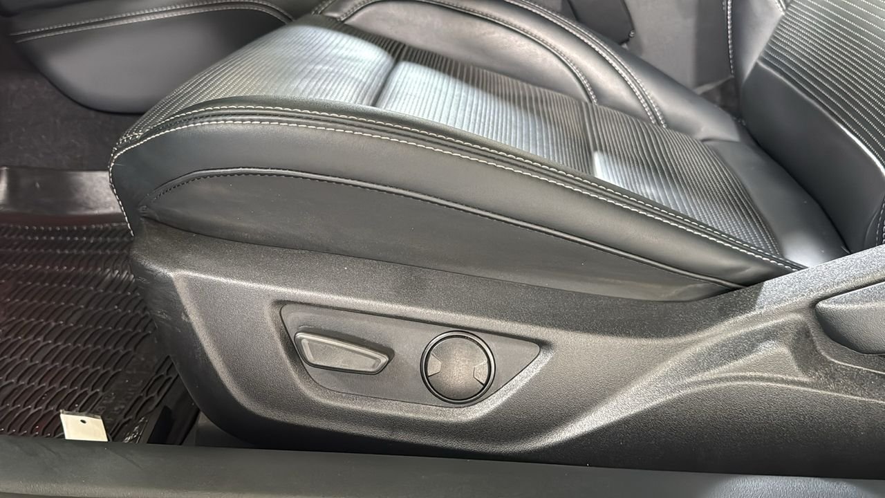 Used 2024 Gray Ford EcoBoost Premium image 15