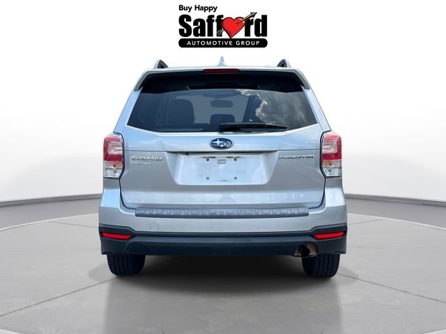Used 2018 Silver Subaru 2.5i Premium image 7