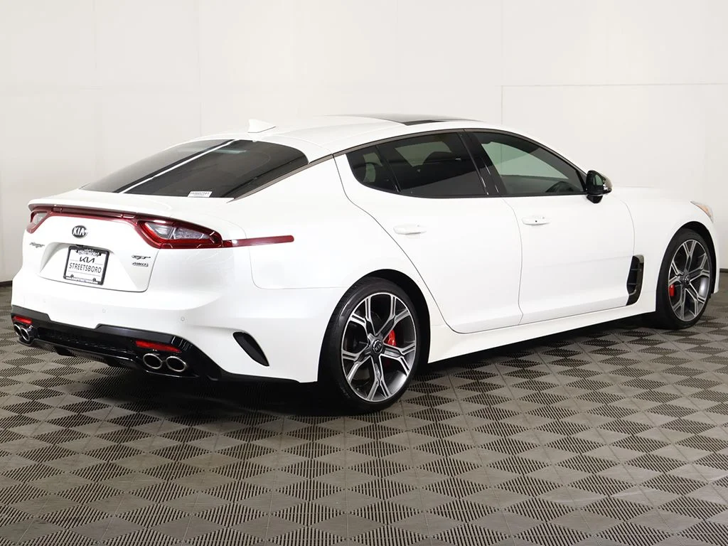 Used 2019 White Kia GT2 image 16