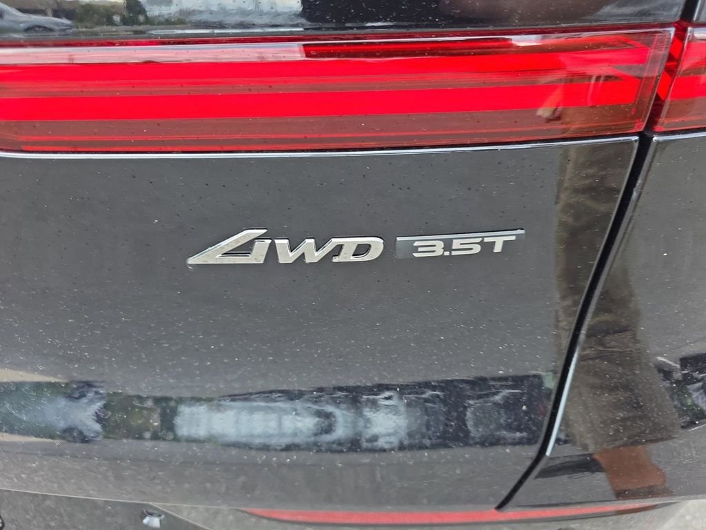 2026 GENESIS GV70 Sport Advanced - Photo 8
