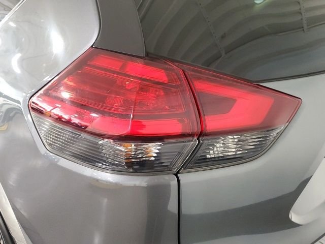 Used 2017 Gray Nissan SV image 31