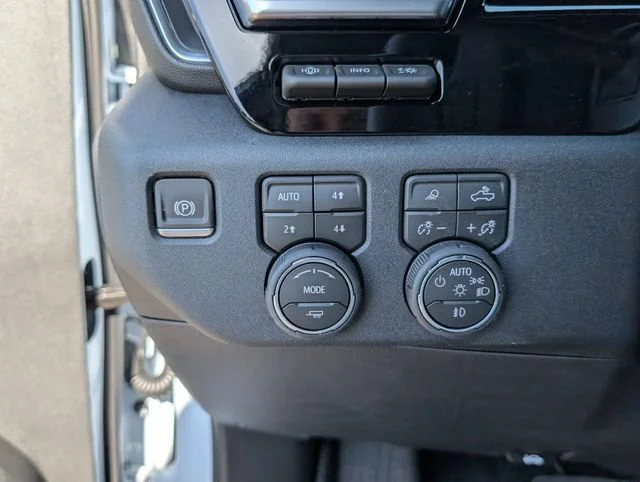 2026 Chevrolet Silverado 1500 High Country - Photo 16