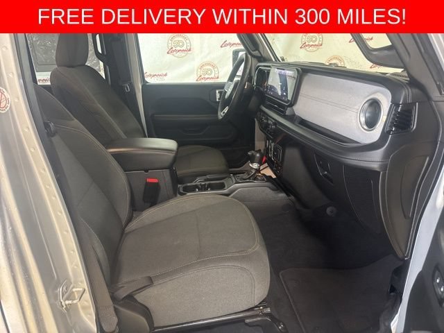 2024 Jeep Wrangler 4-Door Sahara - Photo 33