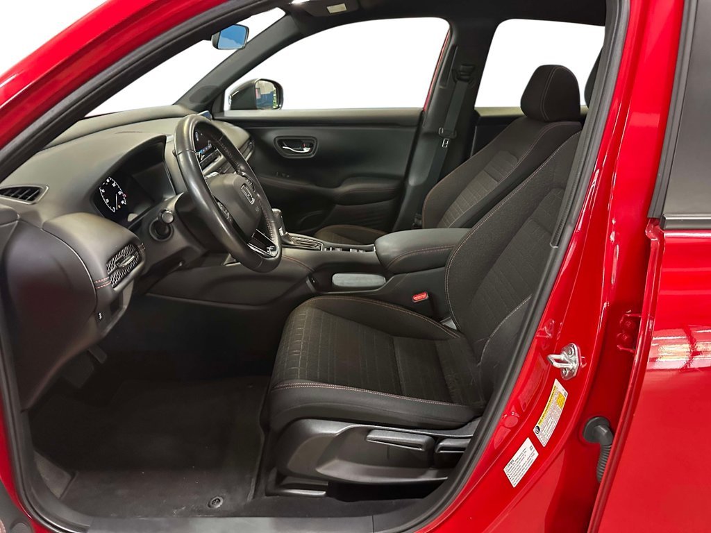 Used 2024  Honda Sport image 5