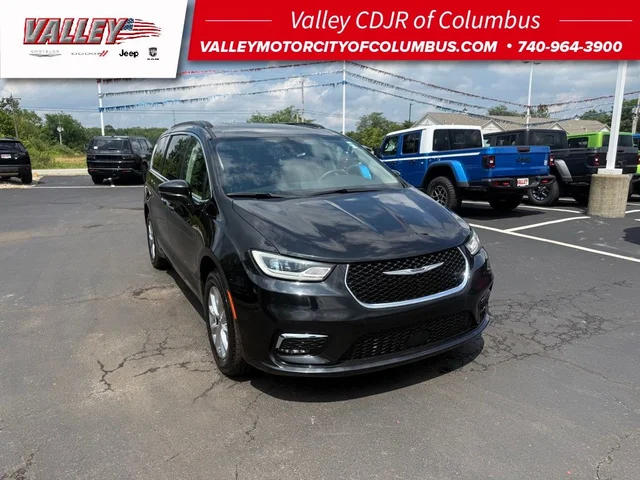 2022 Chrysler Pacifica Touring L