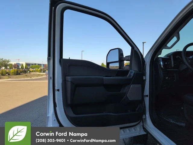 New 2026 Avalanche Ford Lariat image 10