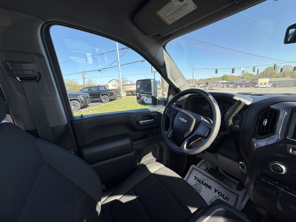 2026 Chevrolet Silverado 2500 HD Custom - Photo 15