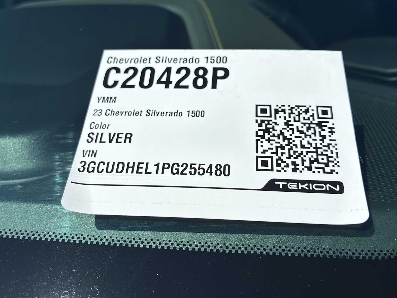 2023 Chevrolet Silverado 1500 ZR2 - Photo 37
