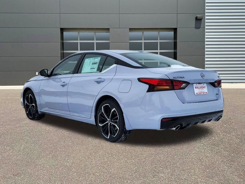 New 2025 Gray Sky Pearl Nissan SR image 3