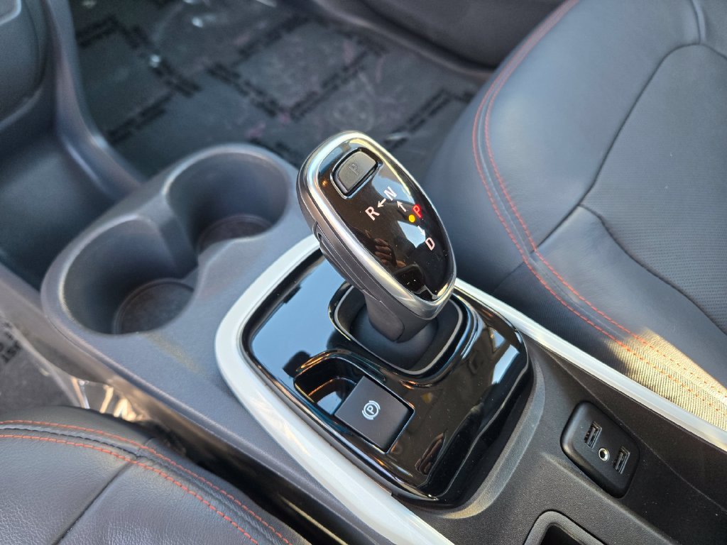 Used 2020 Gray Chevrolet Premier image 14
