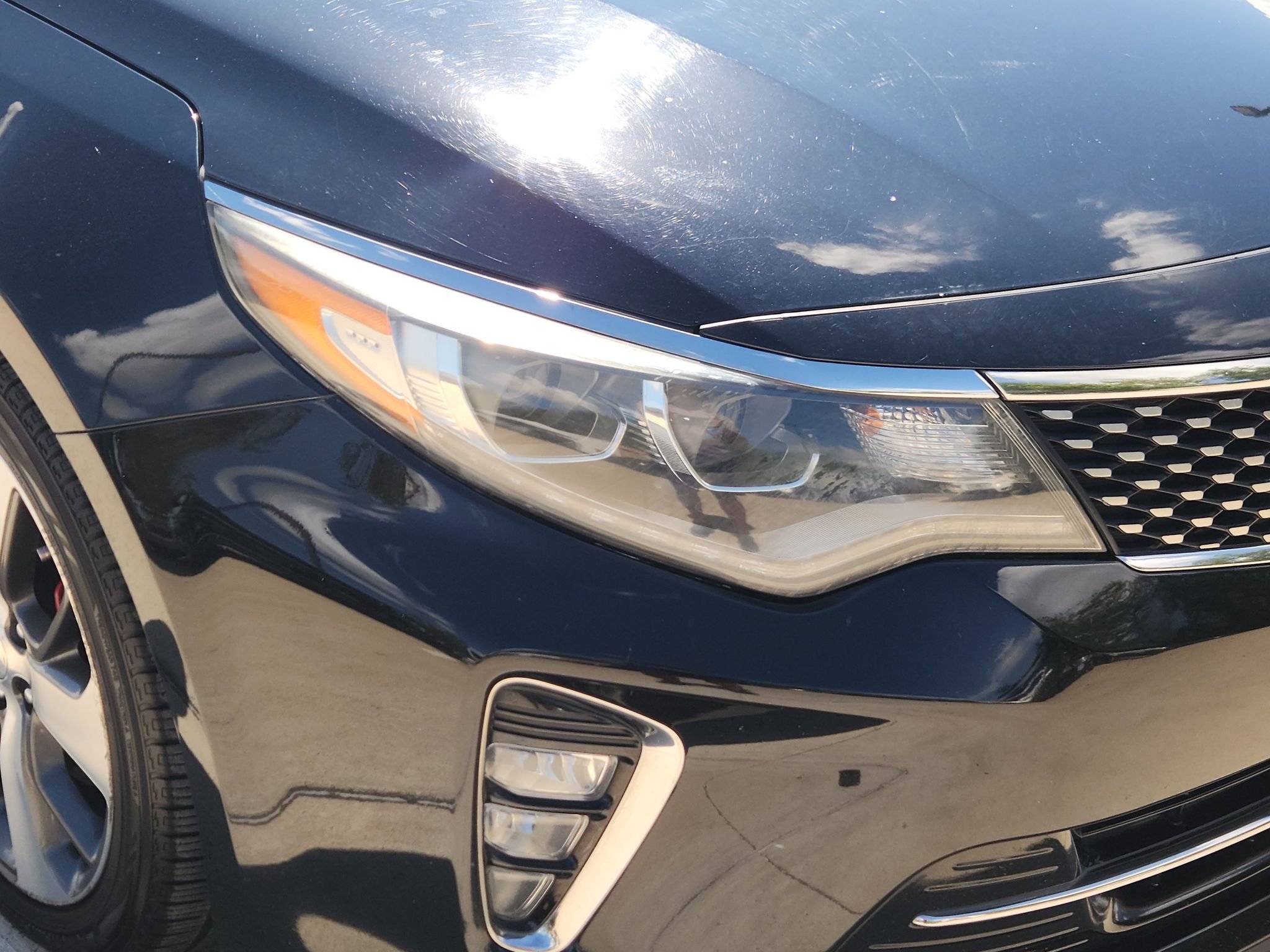Used 2018 Ebony Black Kia SX image 10