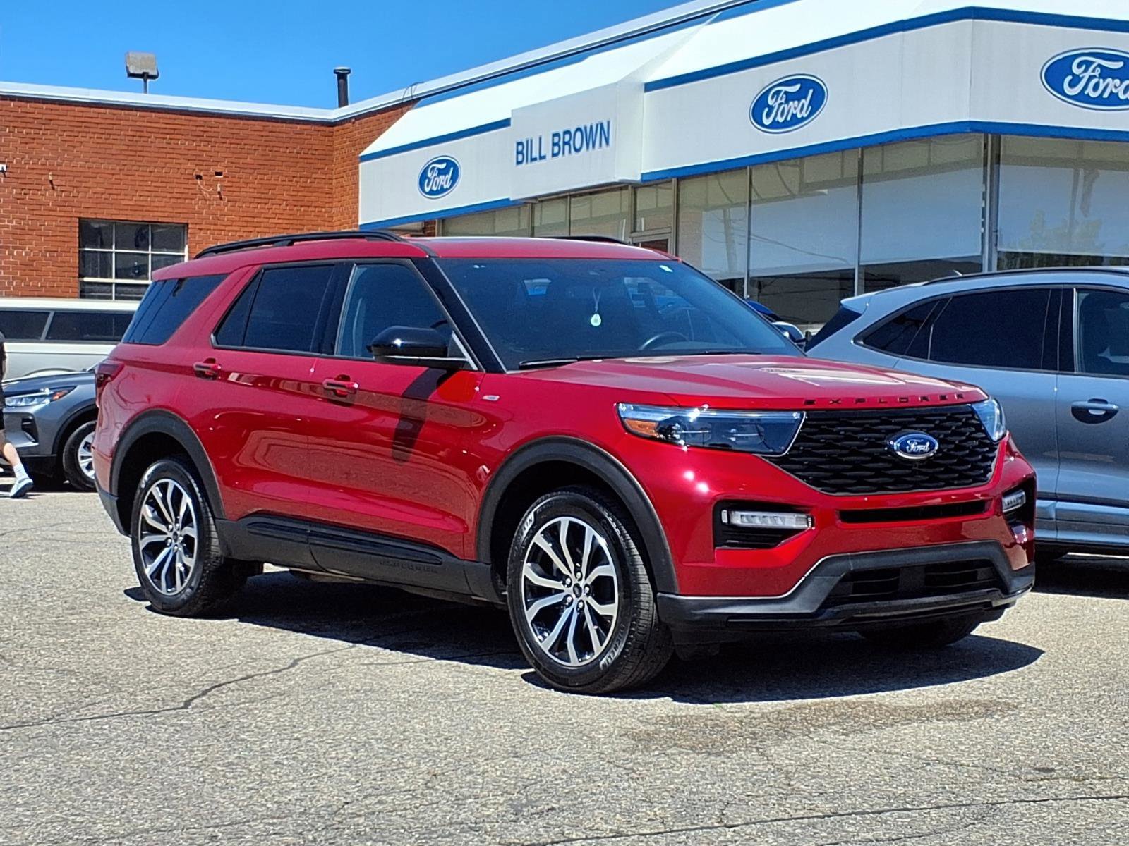 2024 Ford Explorer ST-LINE 4WD's photo