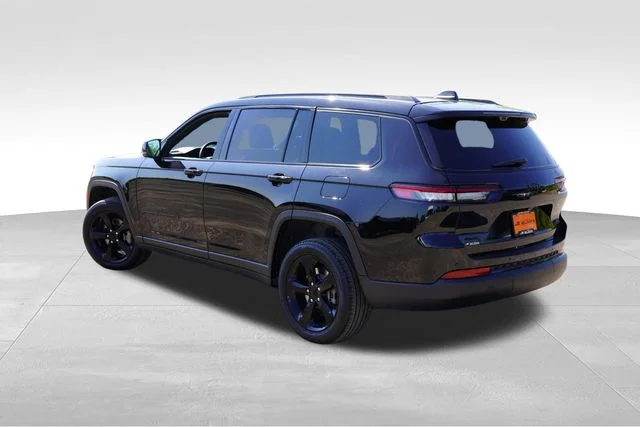 Certified Used 2025 Black Jeep Limited image 7