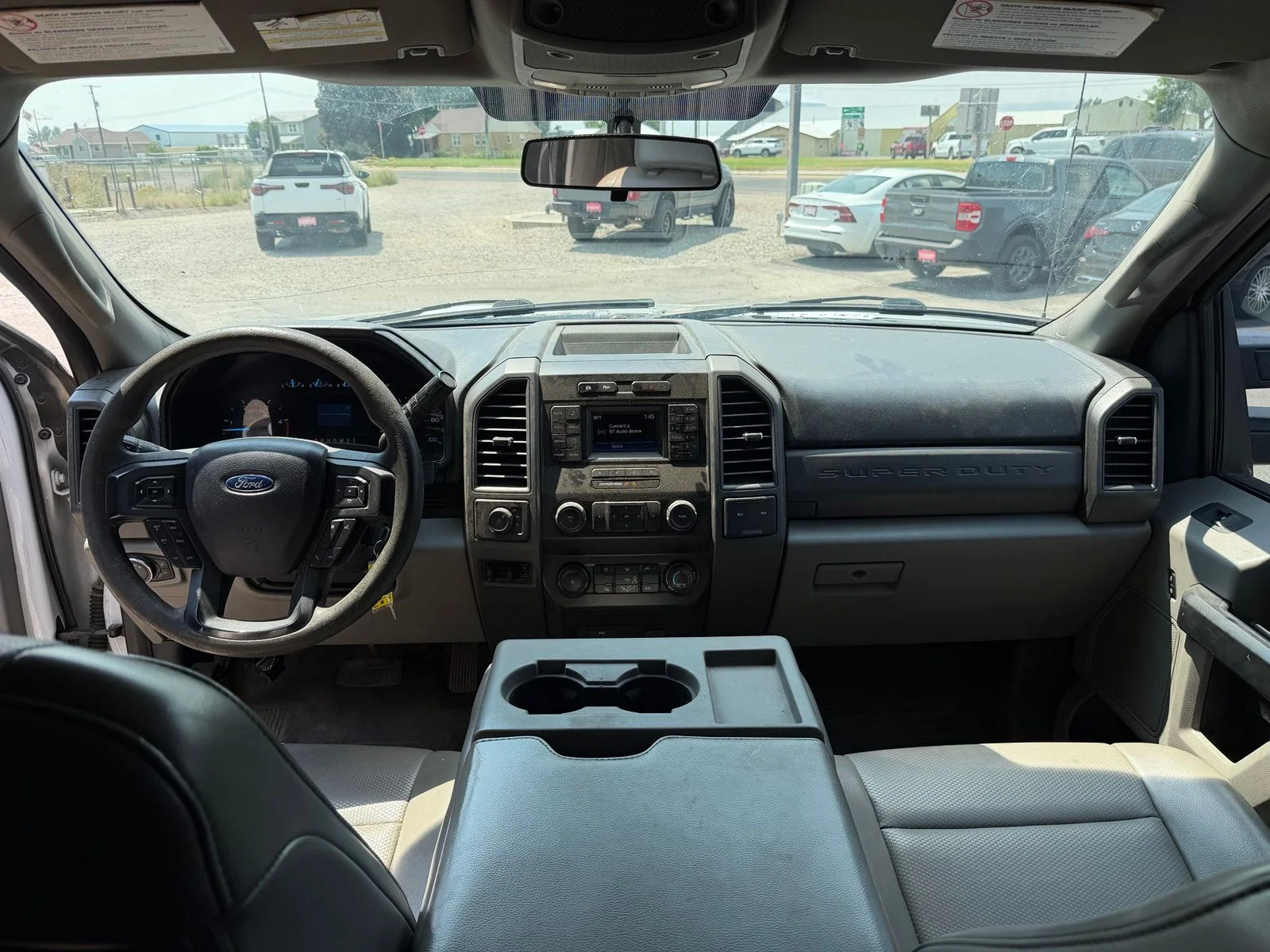 Used 2019 White Ford XL image 13