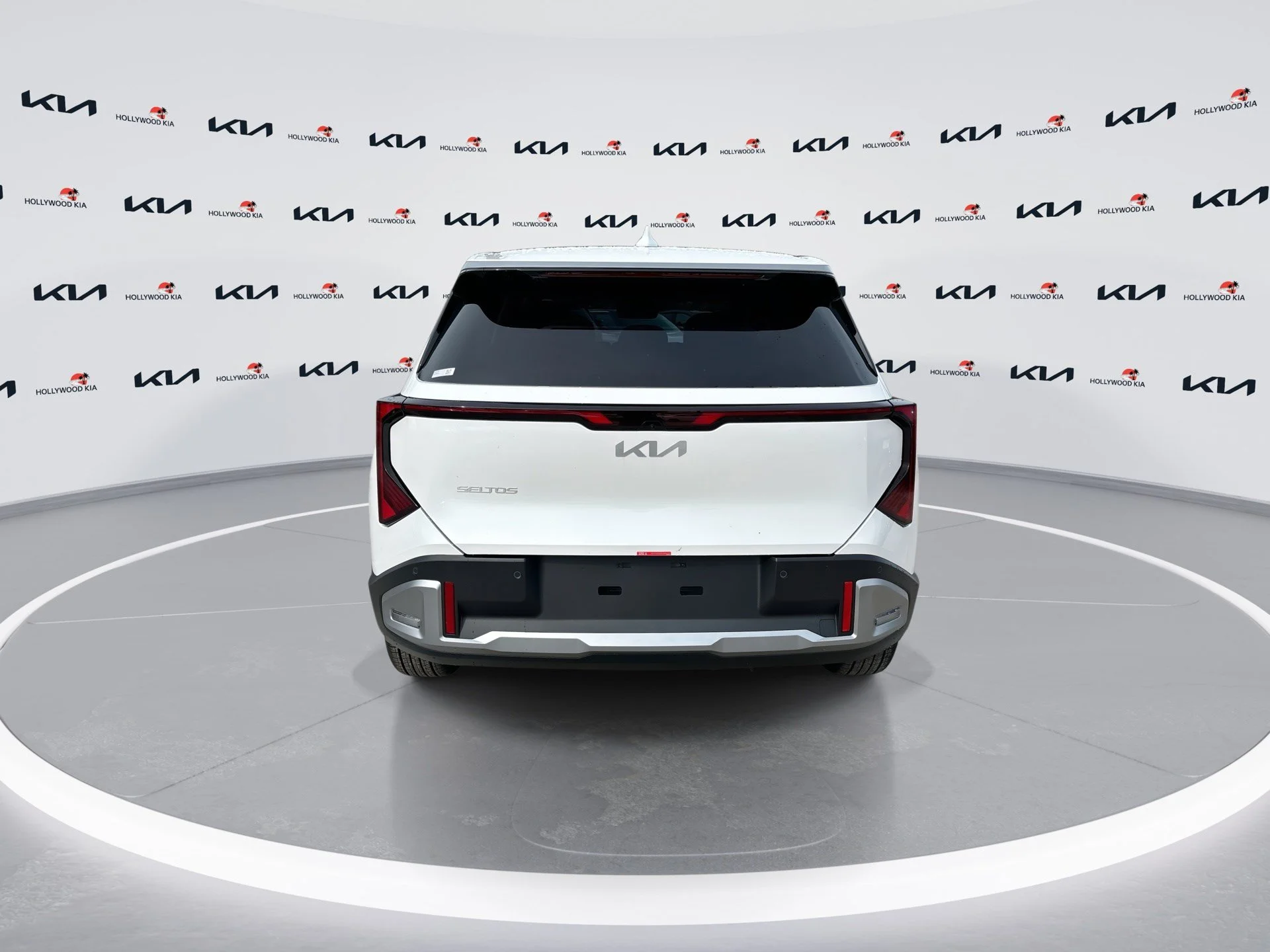 New 2027 Snow White Pearl Kia EX image 7