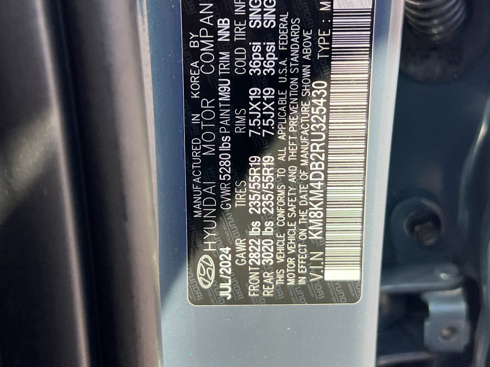 Used 2024 Green Hyundai SE Standard Range image 29