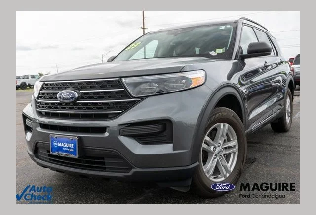 Used 2023 Gray Ford XLT image 1