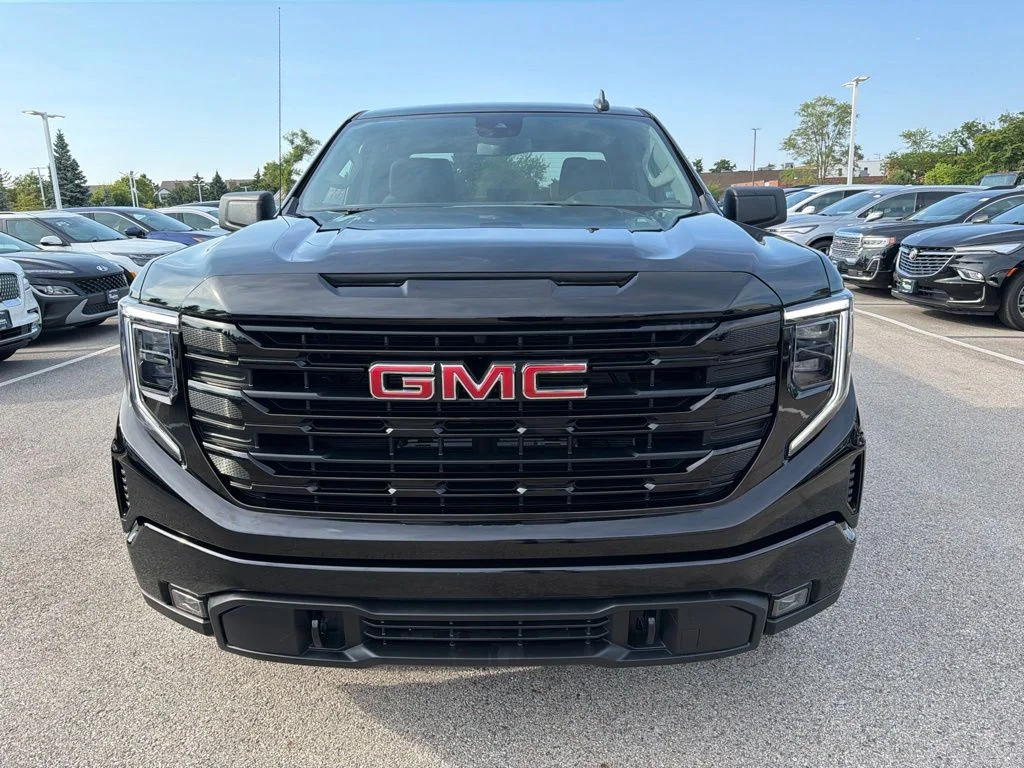 Used 2023 Black GMC Elevation image 3