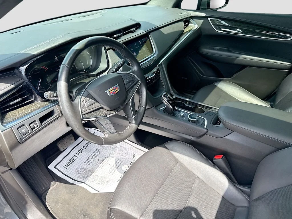 Used 2021 Gray Cadillac Premium Luxury image 25