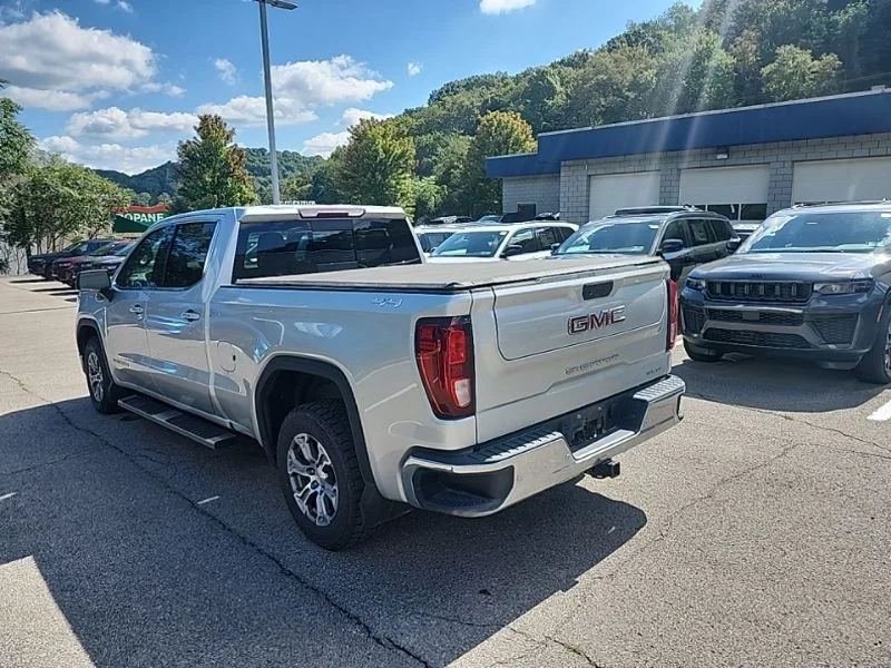 Used 2021 Silver GMC SLE image 5
