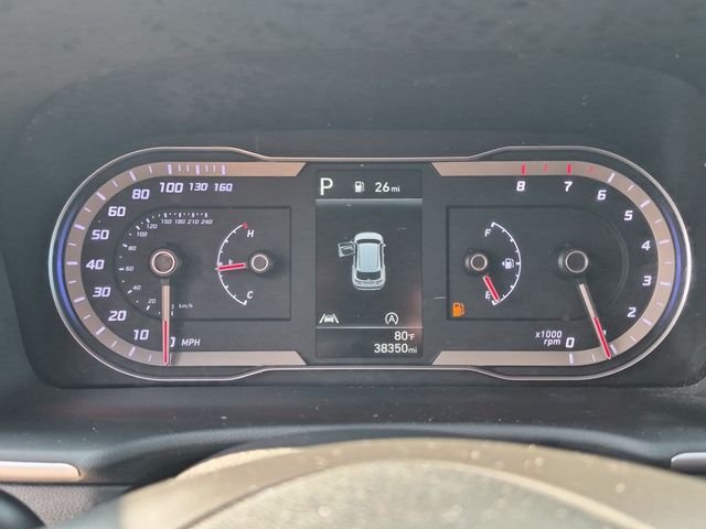 Used 2023 Black Hyundai SE image 13