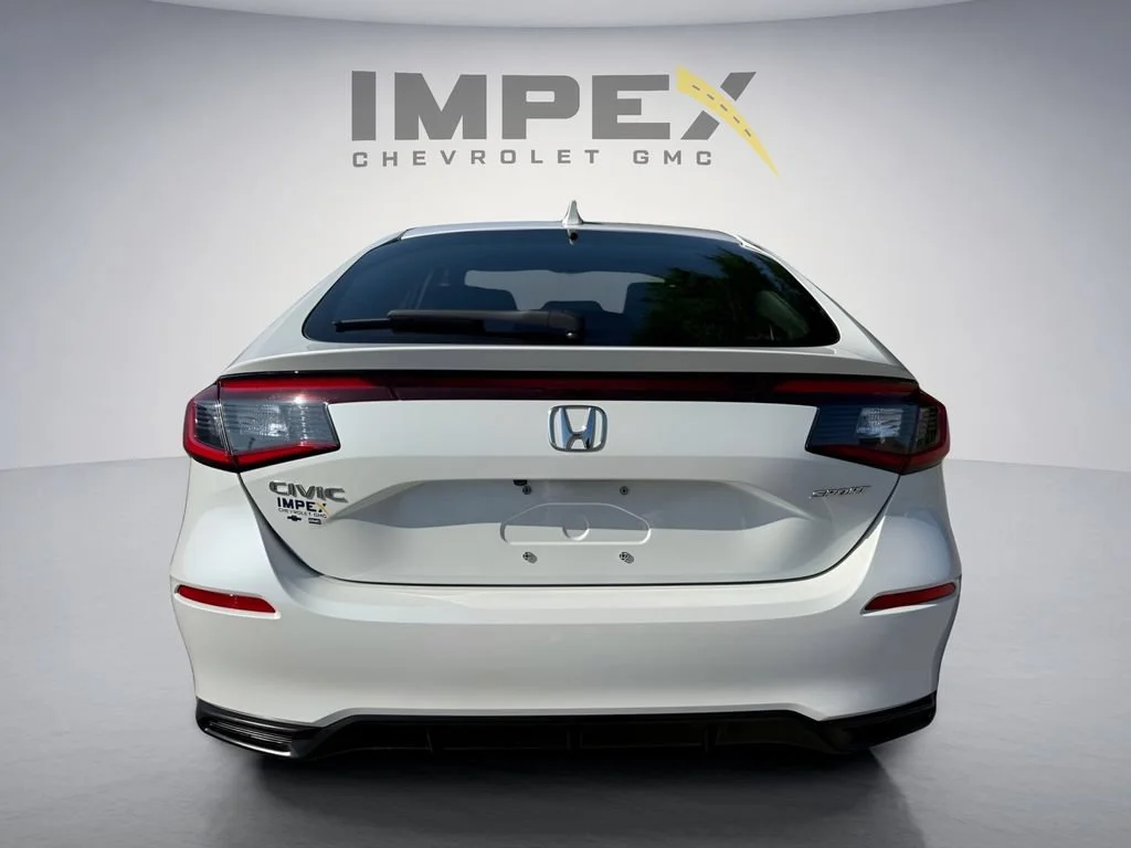 Used 2025  Honda Sport image 4