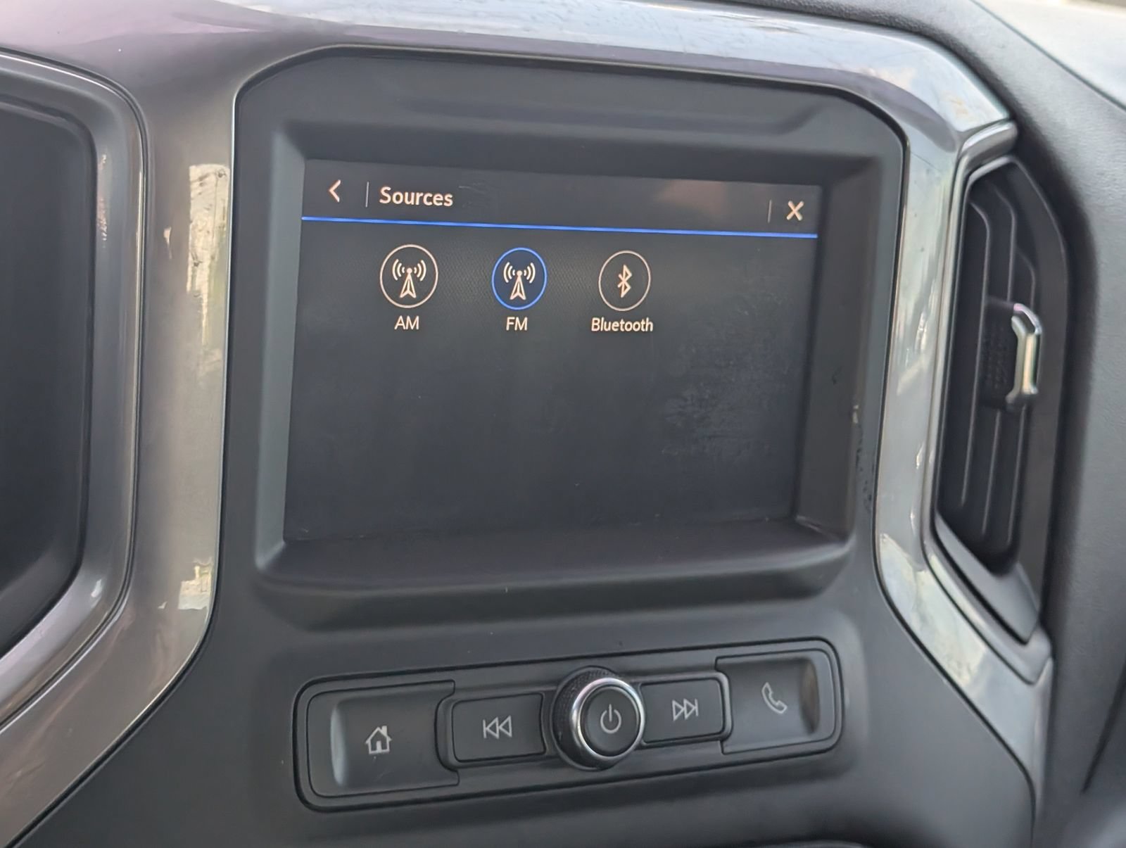 Used 2020 SHADOW GRAY METALLIC Chevrolet Work Truck image 8