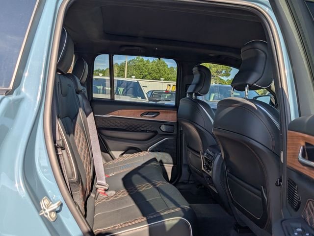 New 2026 Steel Blue Exterior Paint Jeep Summit image 30
