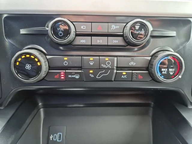 2025 Ford F-250 Super Duty XLT - Photo 17