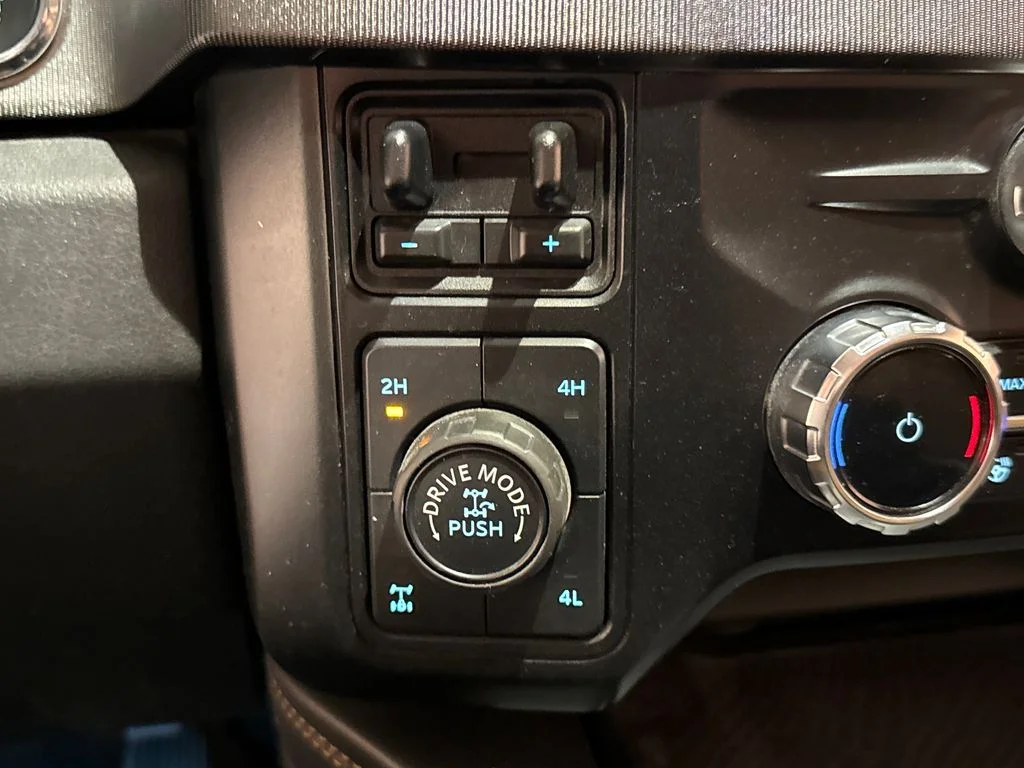 Certified Used 2024 Blue Ford Platinum image 30
