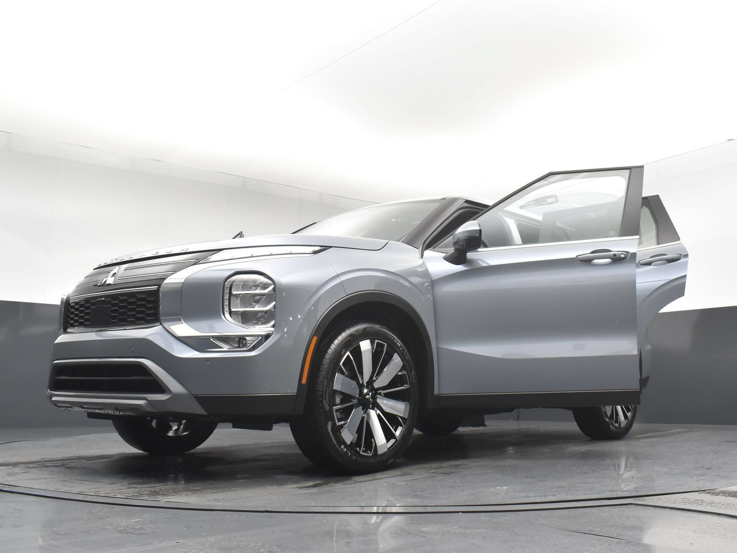 New 2026 Gray Mitsubishi SE 1.5T 2WD image 33