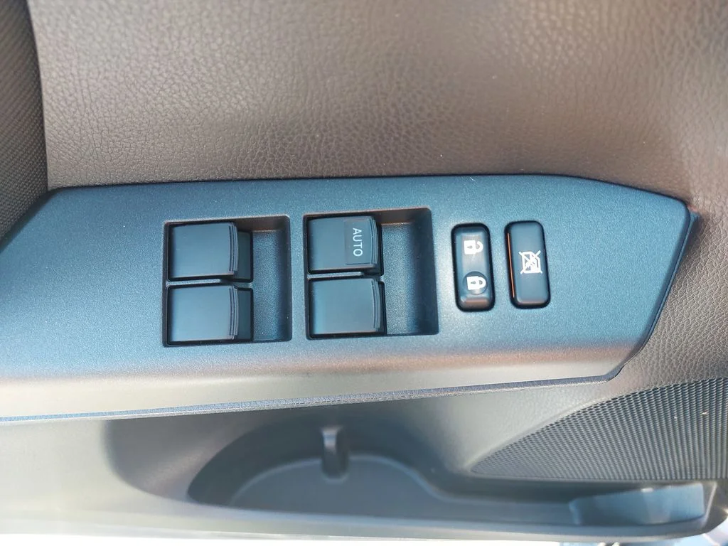 Used 2018 Gray Toyota LE image 26