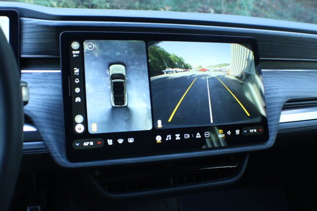 Used 2024 RIVIAN BLUE Rivian Adventure image 12