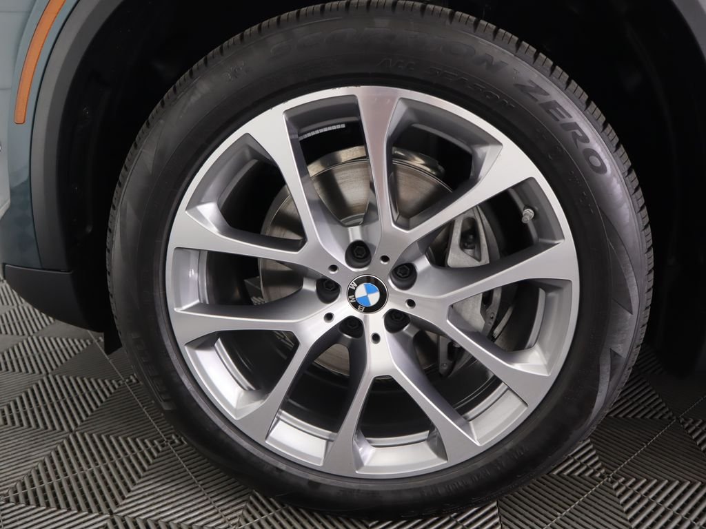 Certified Used 2026 Blue BMW sDrive40i image 32
