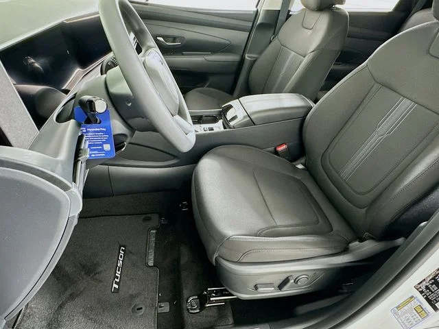 New 2026 Hyundai TUCSON SEL