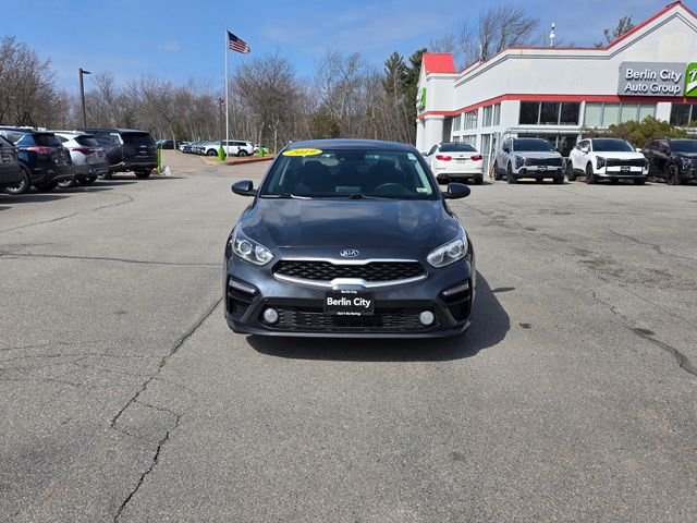 Used 2019 Gray Kia LXS image 3