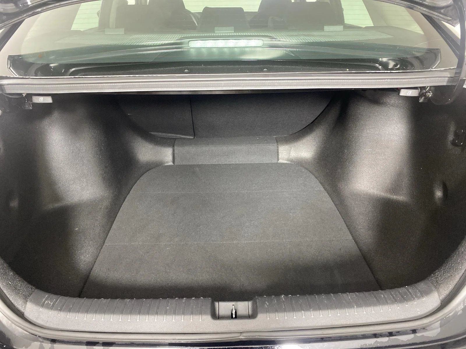 Used 2023 Crystal Black Pearl Honda EX image 25