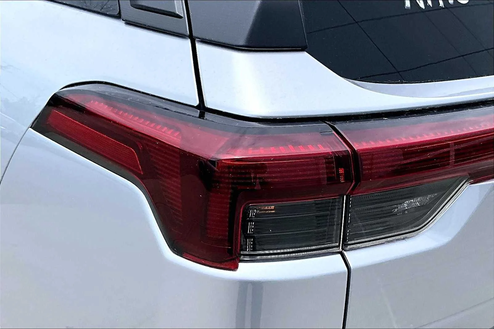 New 2026 Ice Silver Metallic Subaru Premium image 15