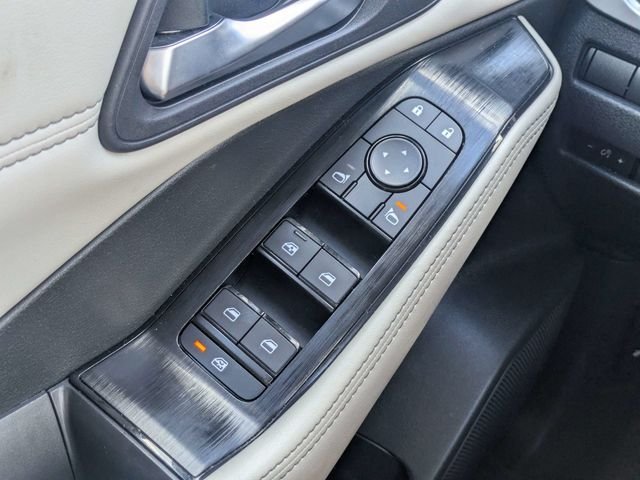 Used 2023 White Nissan SV image 24